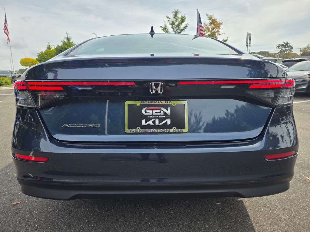 2023 Honda Accord EX photo 7