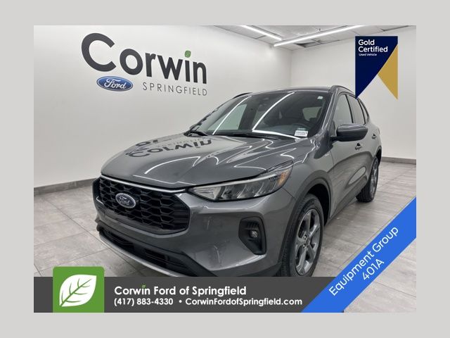 2025 Ford Escape ST-Line Select's photo