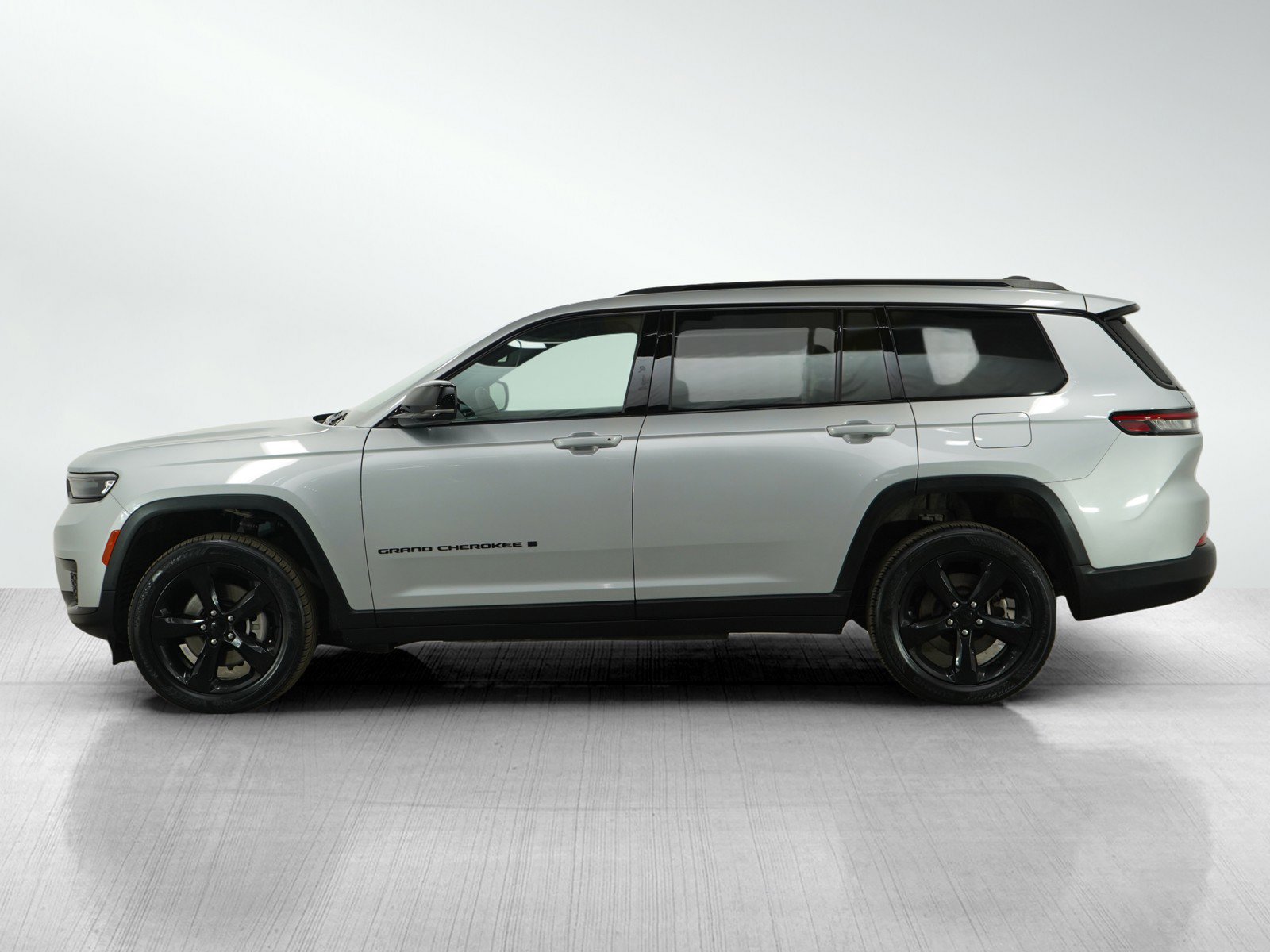 Used 2023 Jeep Grand Cherokee L Altitude with VIN 1C4RJKAG9P8894023 for sale in Hopkins, Minnesota