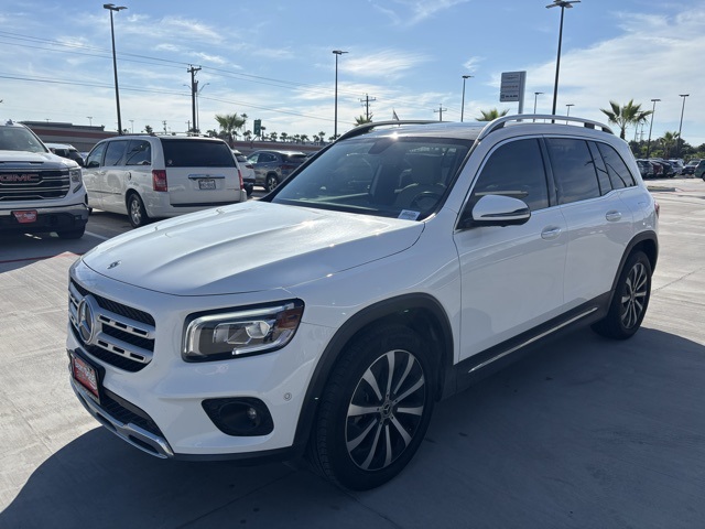 2023 Mercedes Benz GLB 250 photo 2