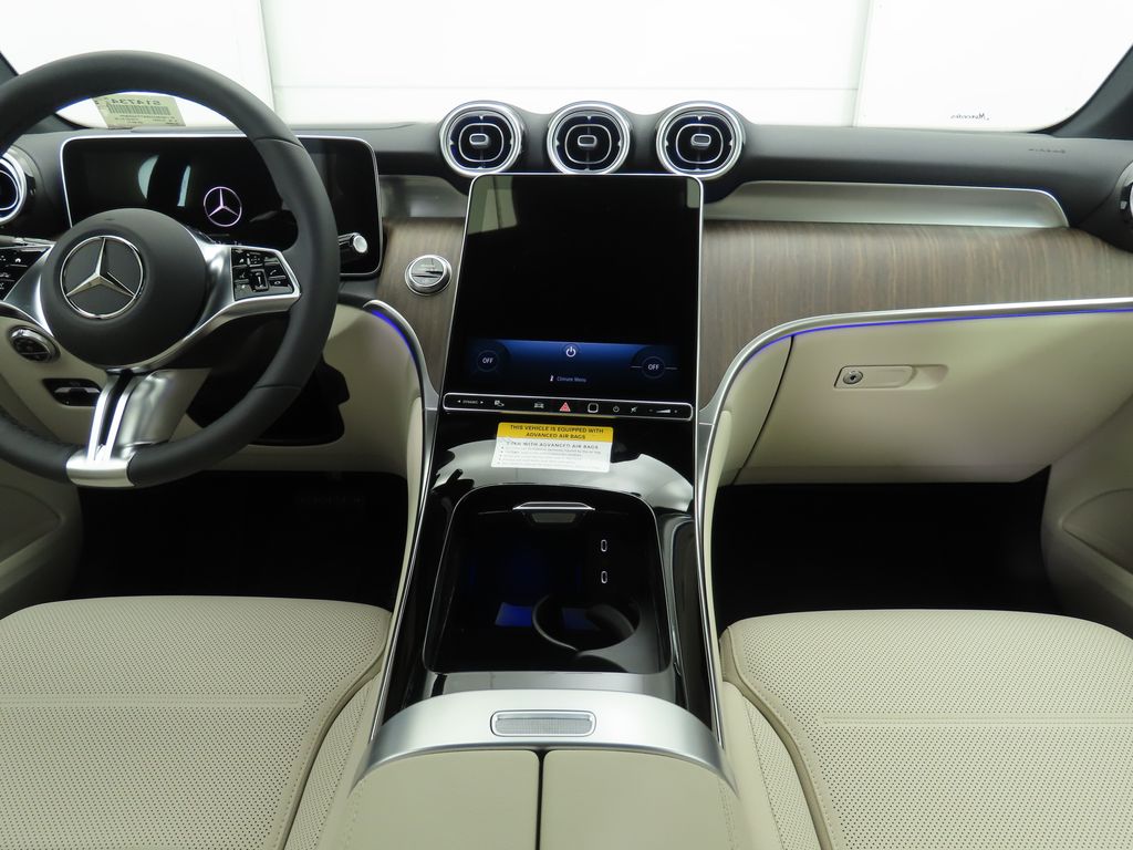 2026 Mercedes Benz GLC 300 4MATIC photo 13