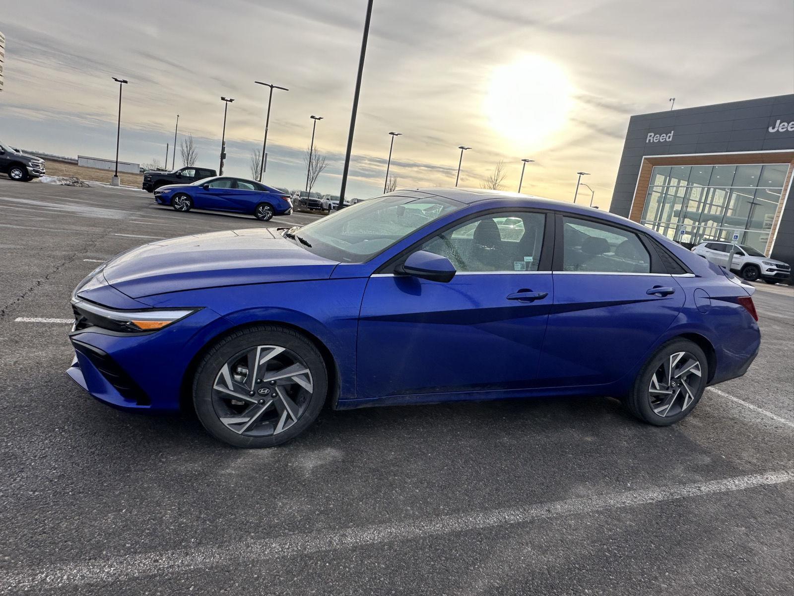 Certified 2025 Hyundai Elantra SEL with VIN KMHLS4DG9SU867054 for sale in Kansas City