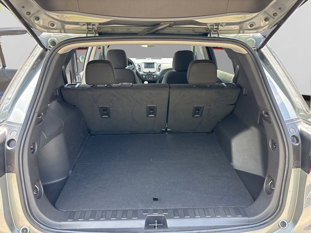 2023 Chevrolet Equinox LT photo 11