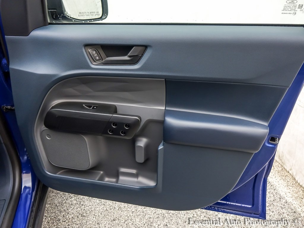 2023 Ford Maverick XLT photo 26
