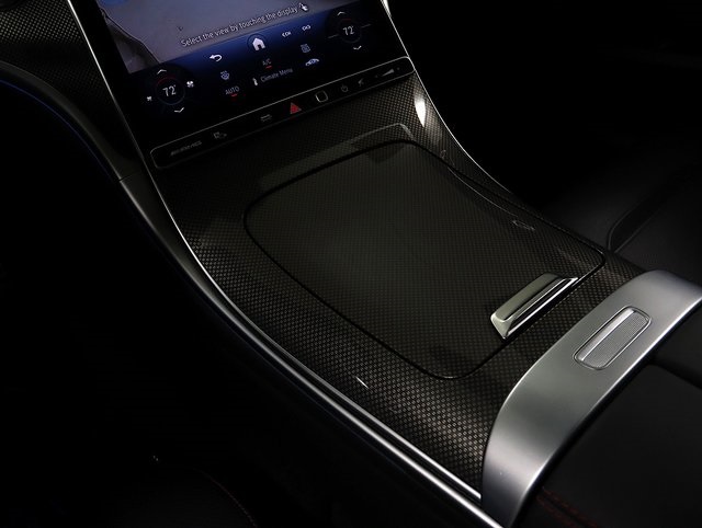 2025 Mercedes Benz C 43 AMG 4MATIC photo 23