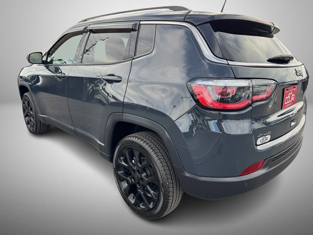 2018 Jeep Compass Limited photo 3