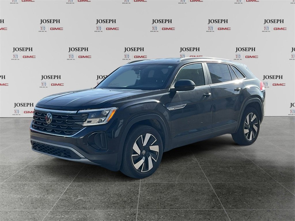 2024 Volkswagen Atlas Cross Sport SE Technology photo 3