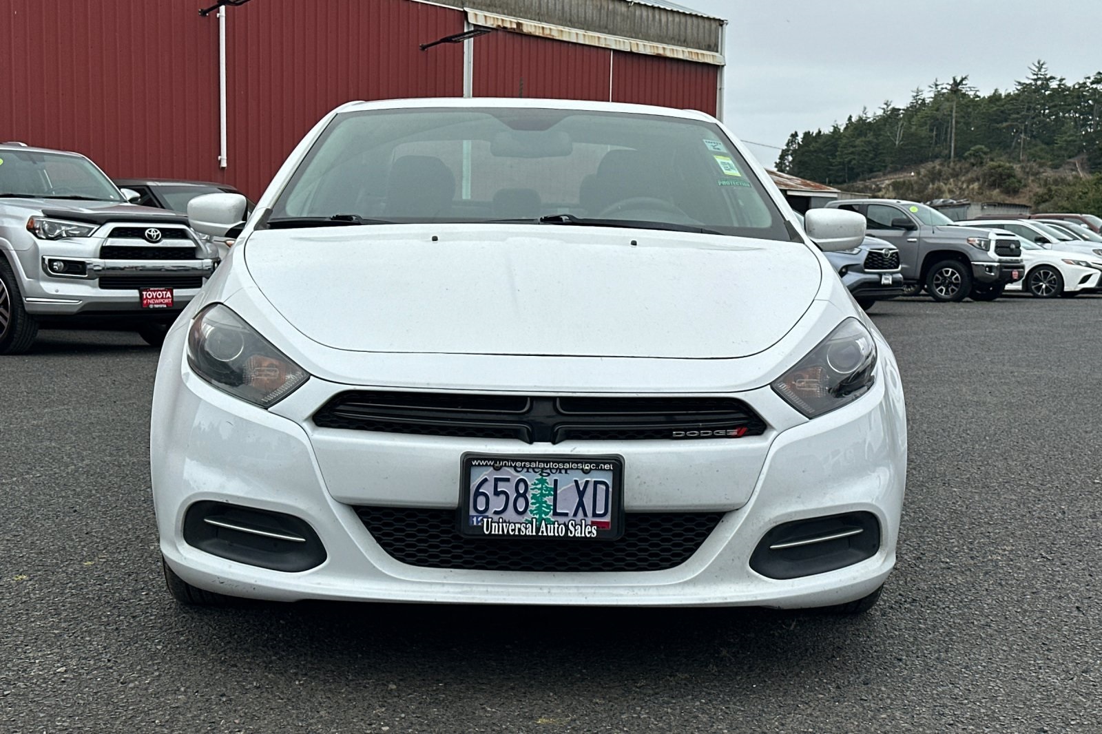 2016 Dodge Dart SXT photo 4