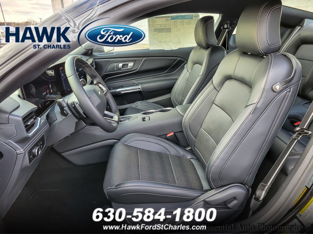 2025 FORD MUSTANG - Image 7