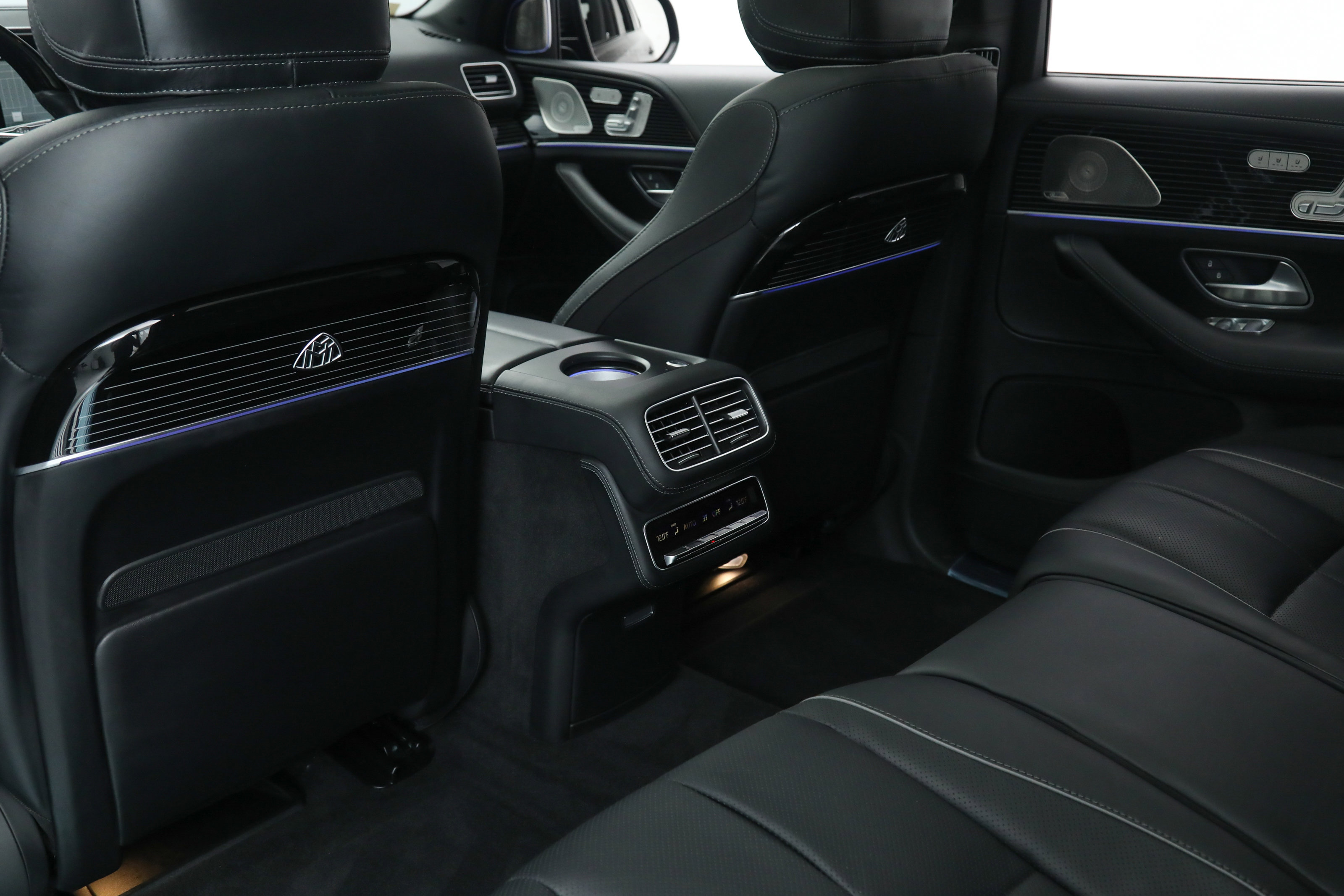 2023 Mercedes Benz GLS Maybach 600 4MATIC photo 34