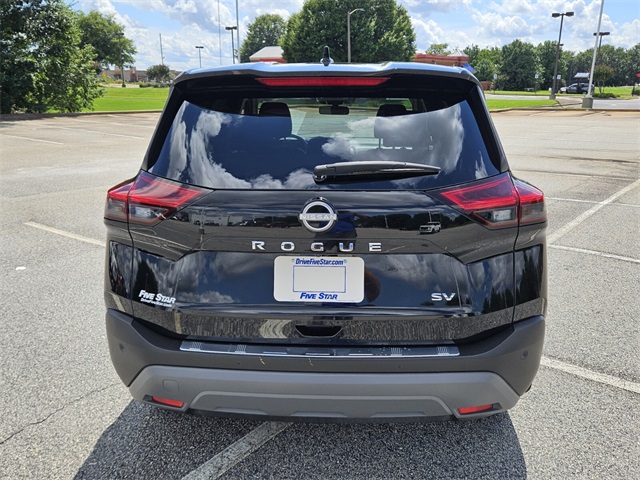 2023 Nissan Rogue SV photo 10