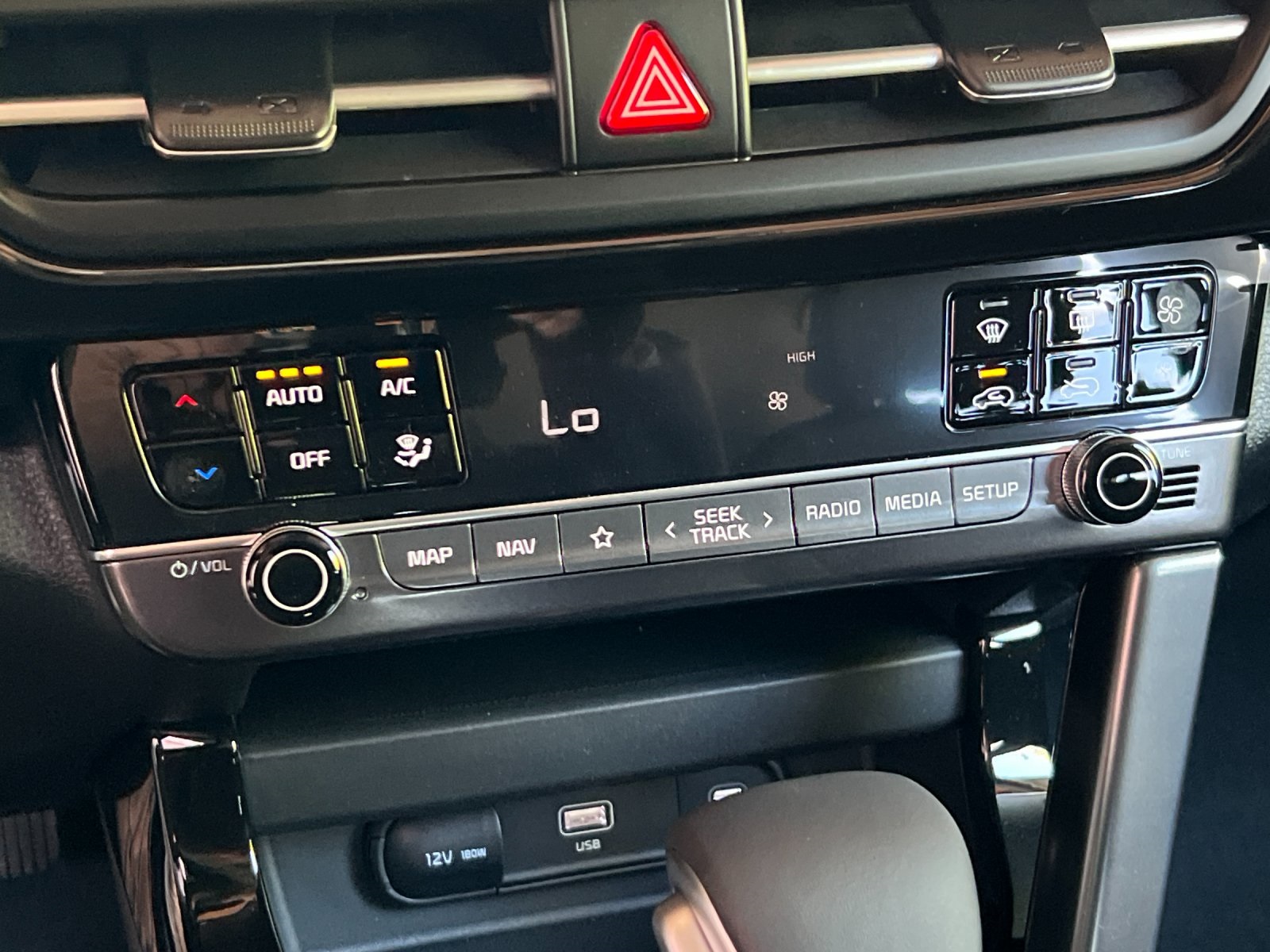 2025 Kia Seltos S photo 19