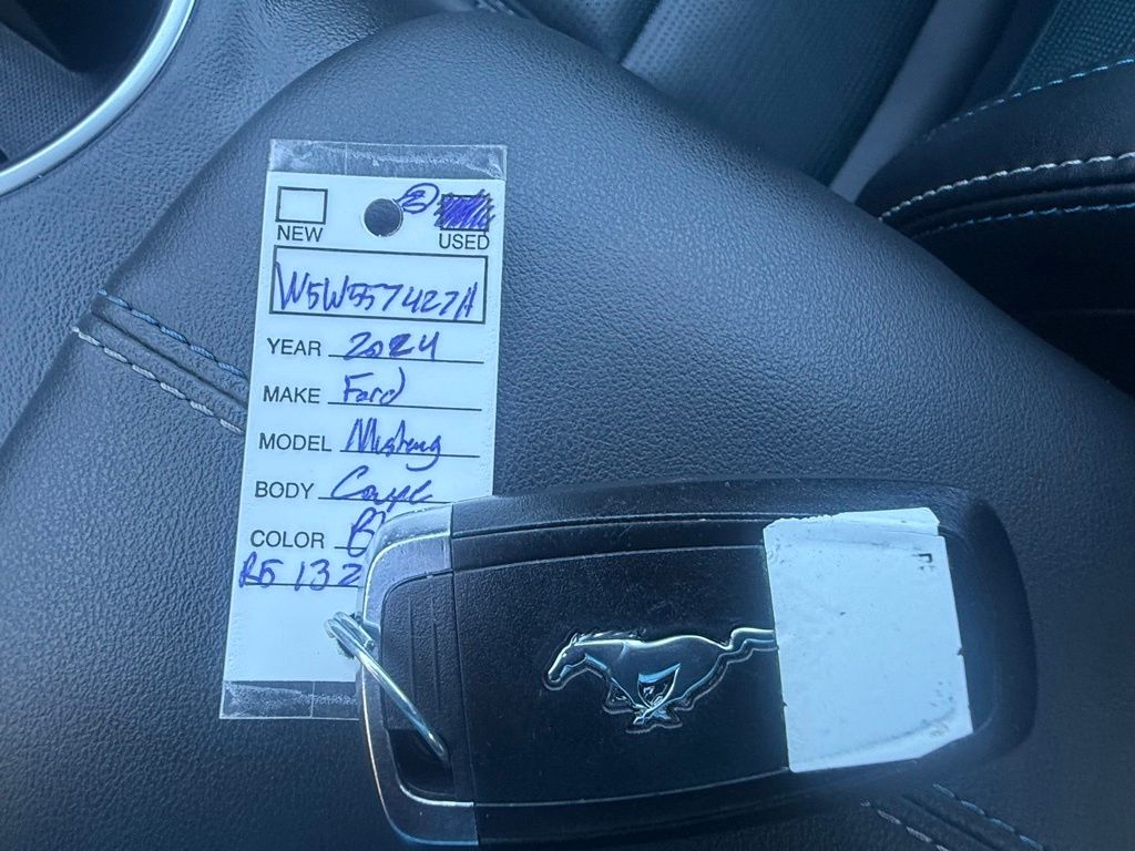 2024 Ford Mustang GT Premium photo 30
