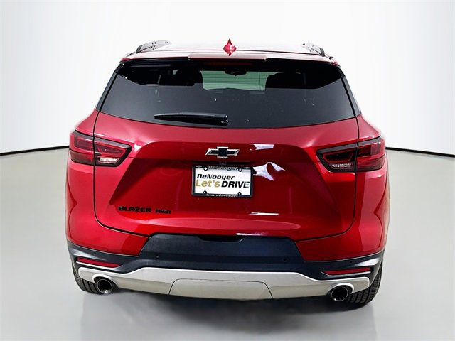 2025 Chevrolet Blazer 2LT photo 3