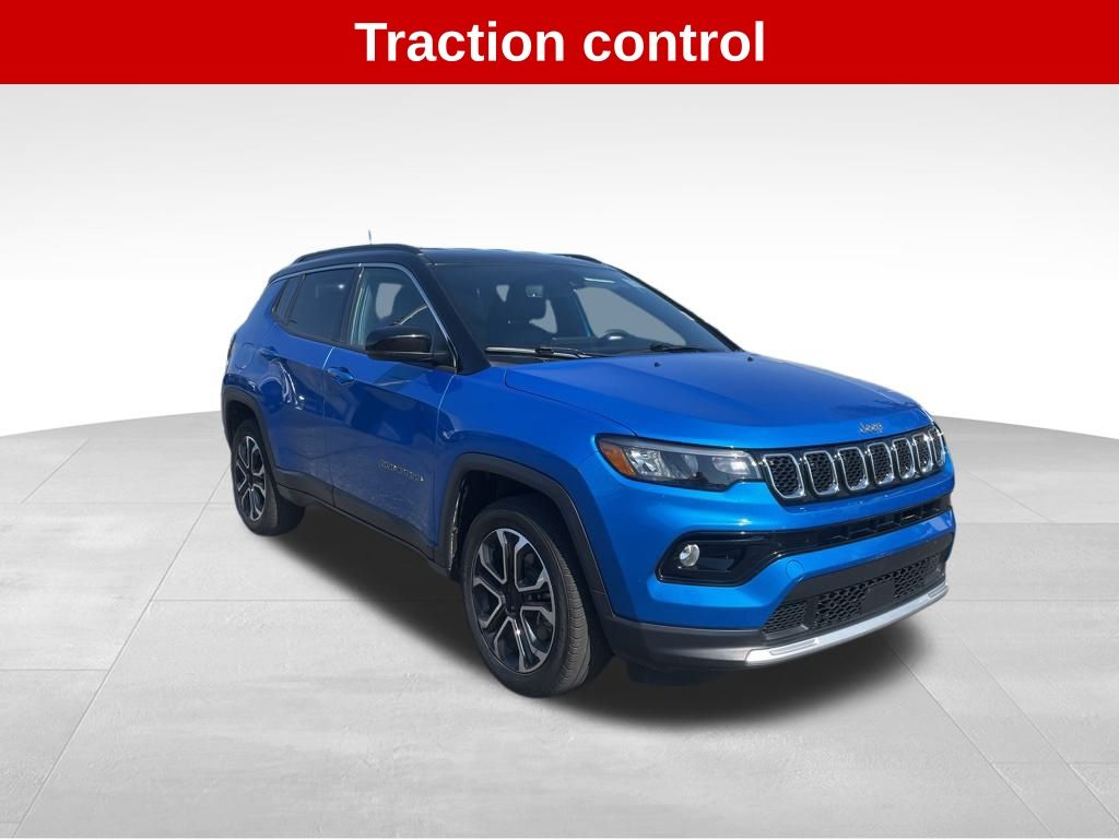 2023 Jeep Compass Limited photo 7