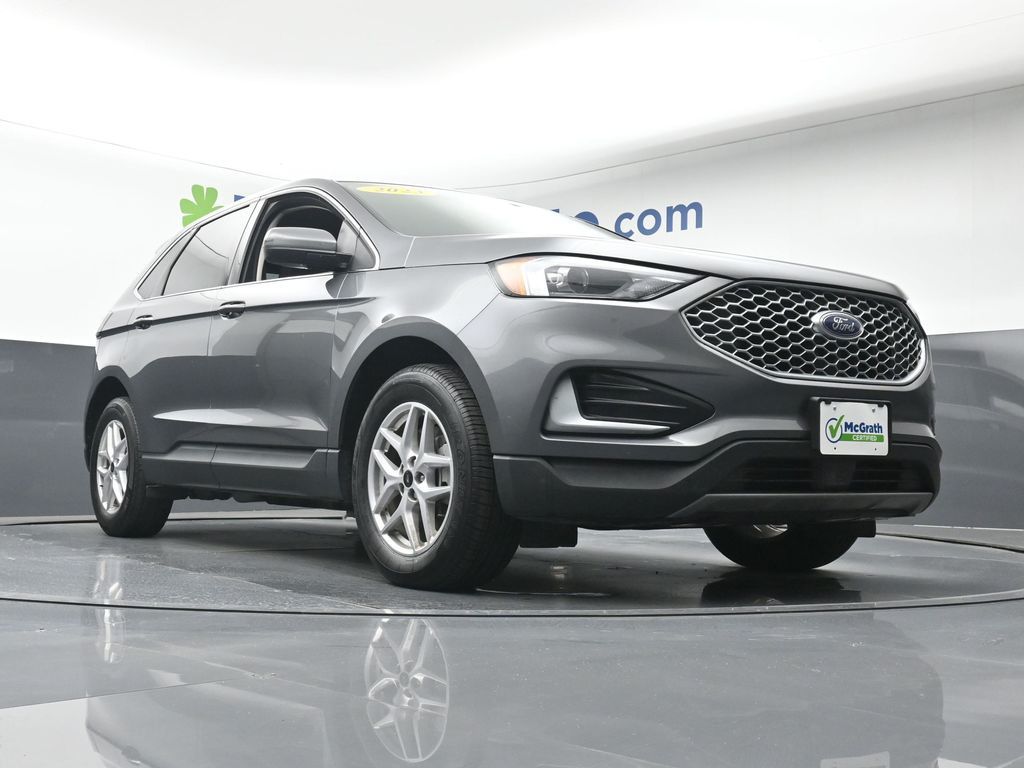 2023 Ford Edge SEL photo 18