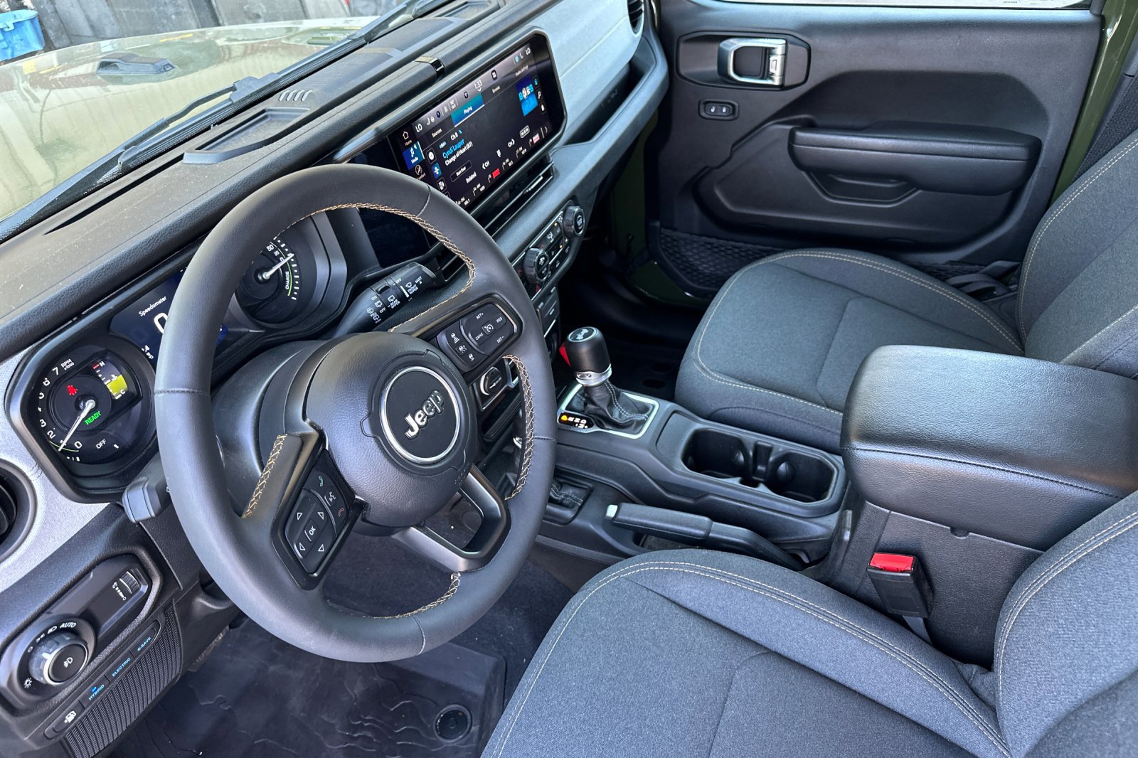 2024 Jeep Wrangler 4xe Sport S photo 10