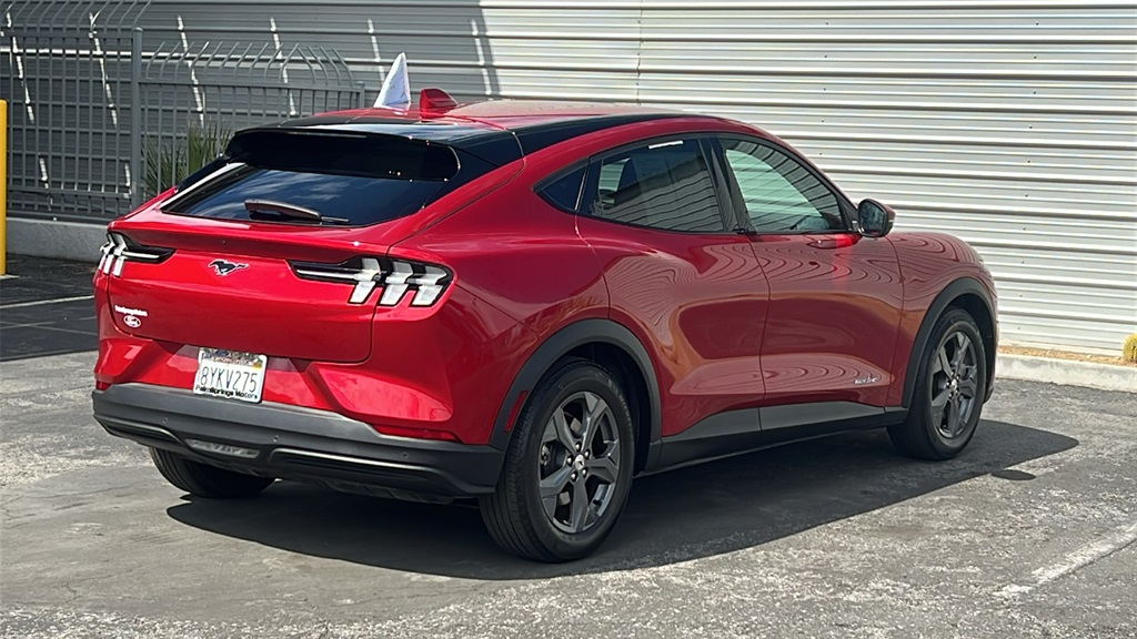 2021 Ford Mustang Mach-E Select photo 4