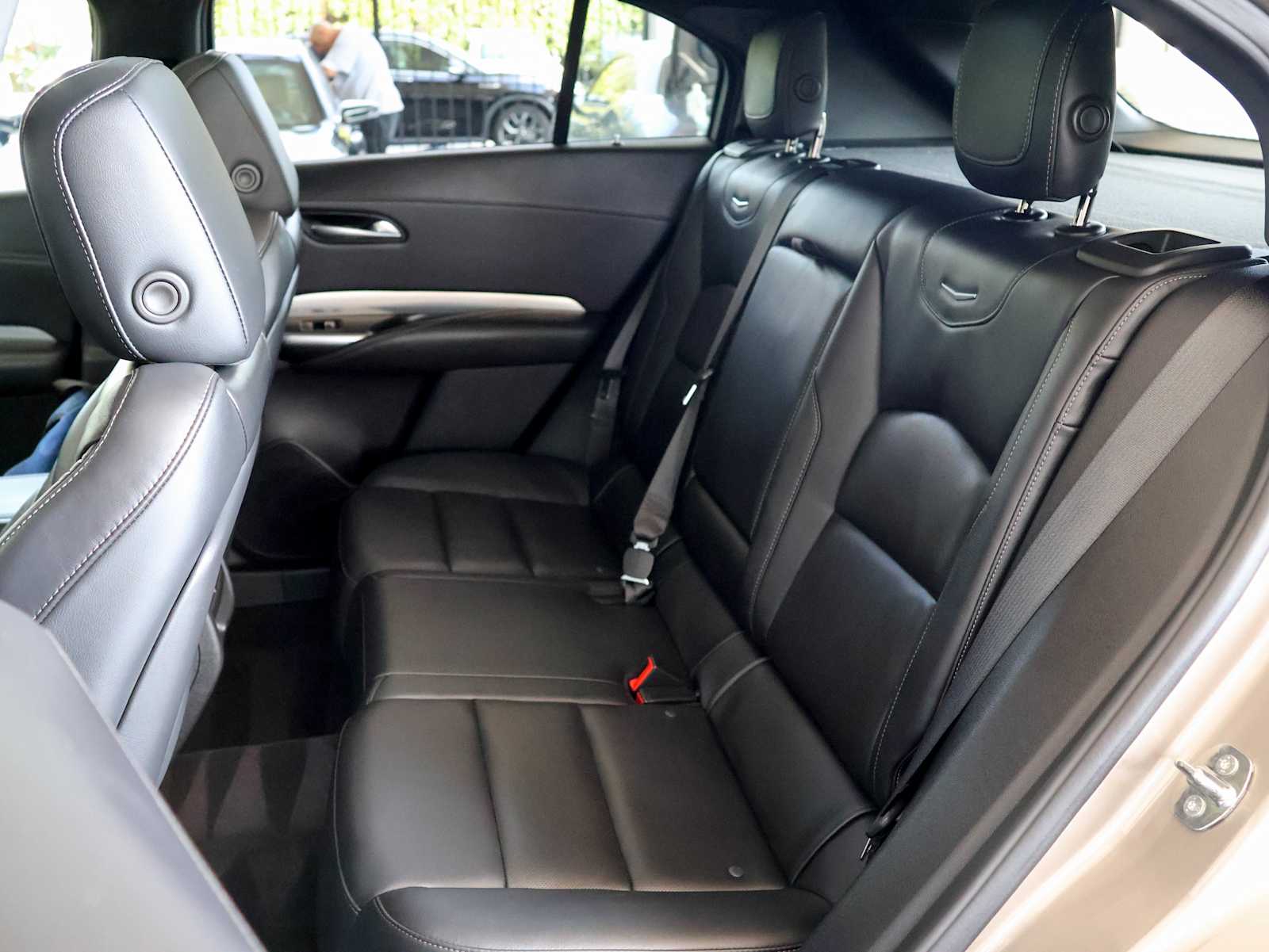 2023 Cadillac XT4 Premium Luxury photo 17
