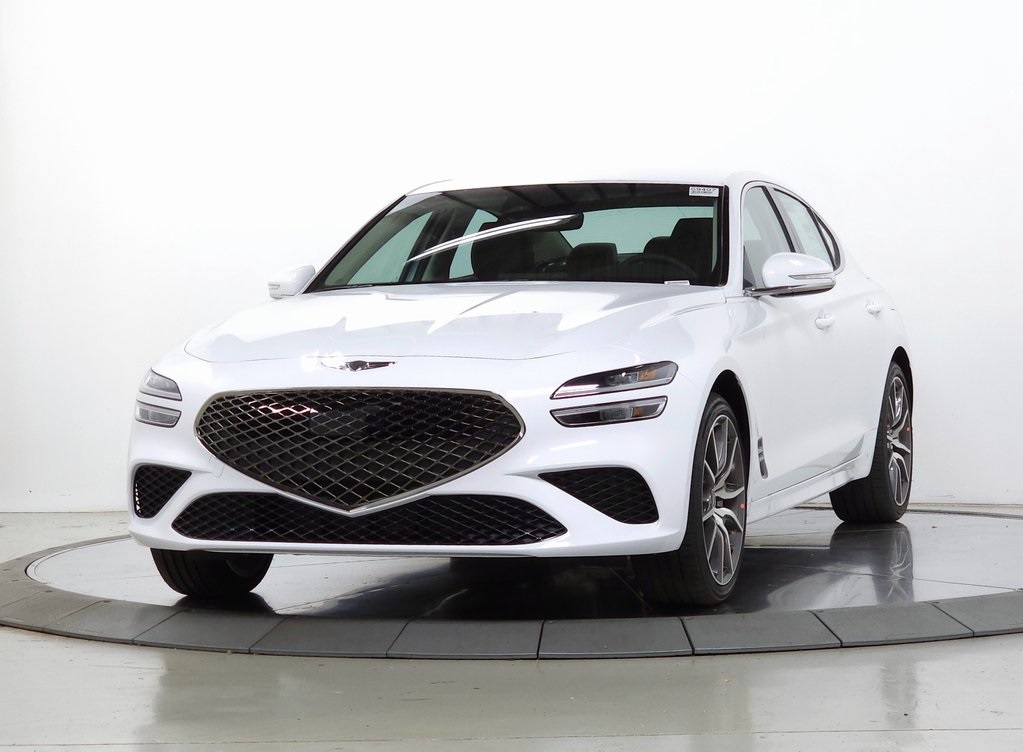 2026 Genesis G70 2.5T AWD photo 3