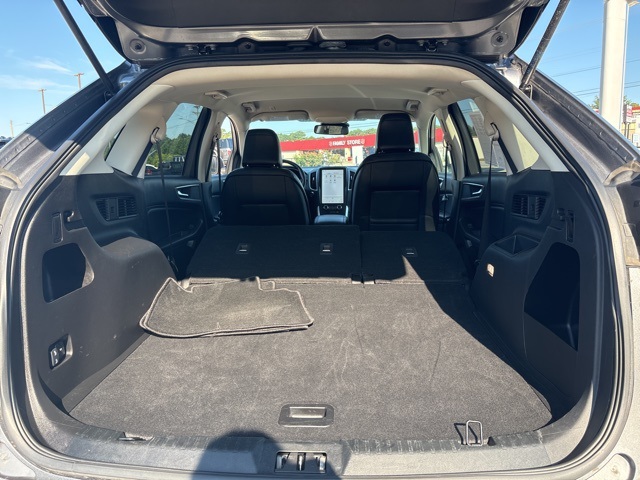 2024 Ford Edge SEL photo 25