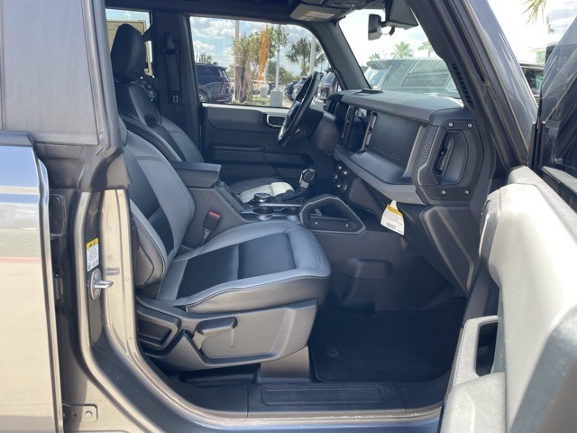 2024 Ford Bronco Big Bend photo 18