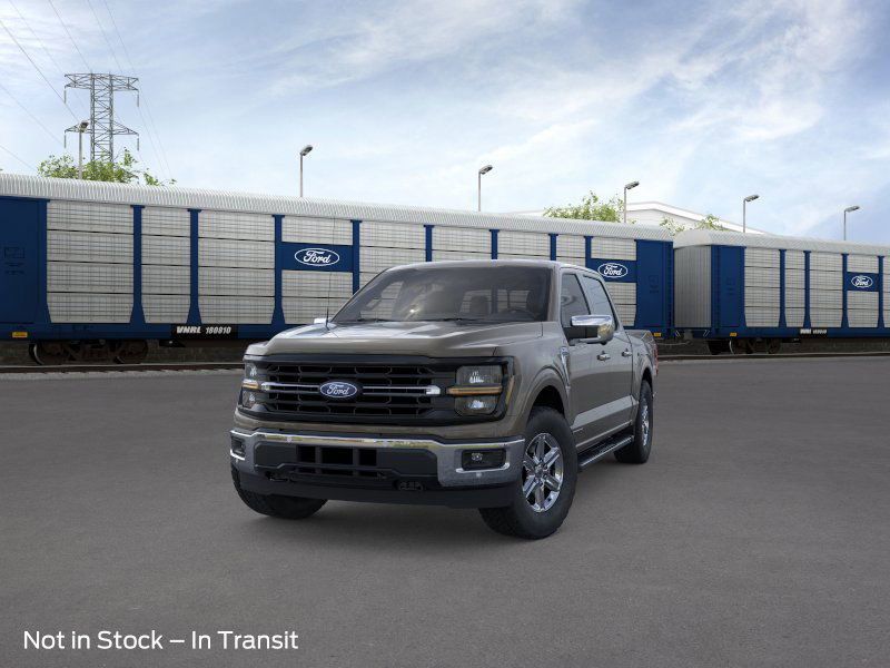 2025 Ford F-150 XLT photo 2