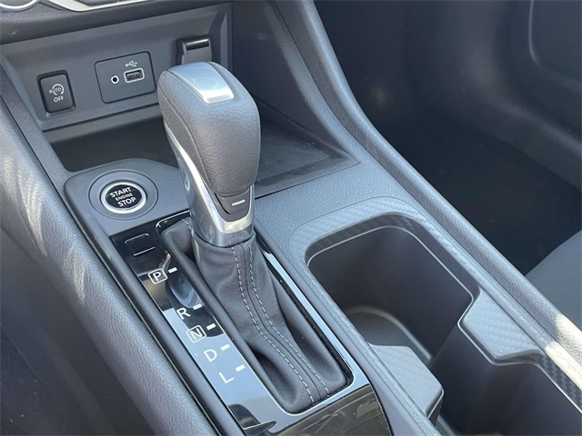 2025 Nissan Sentra S photo 18