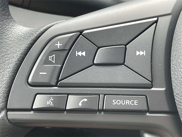 2025 Nissan Versa 1.6 S photo 24