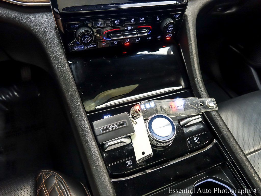 2022 JEEP GRAND CHEROKEE - Image 22