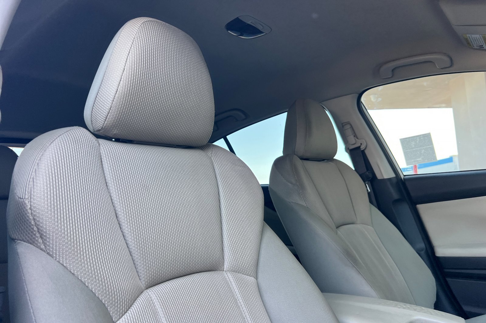2022 Subaru Impreza Base photo 14