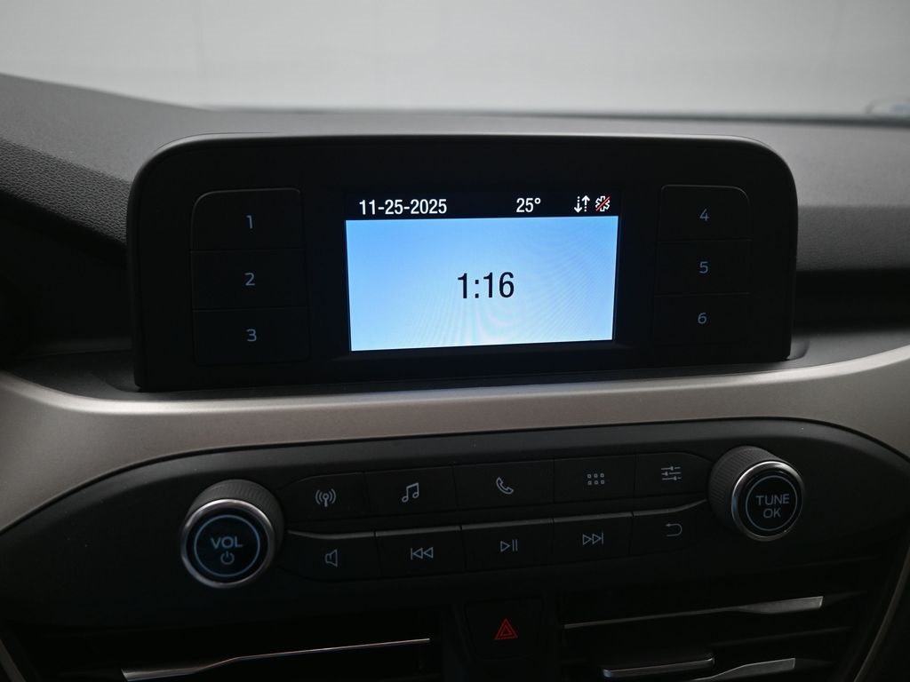 2022 Ford Escape S photo 4