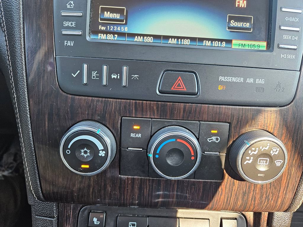 2017 Chevrolet Traverse 1LT photo 12