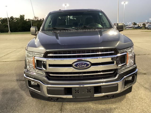 2018 Ford F-150 XLT photo 2