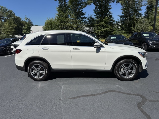 2022 Mercedes Benz GLC 300 4MATIC photo 2