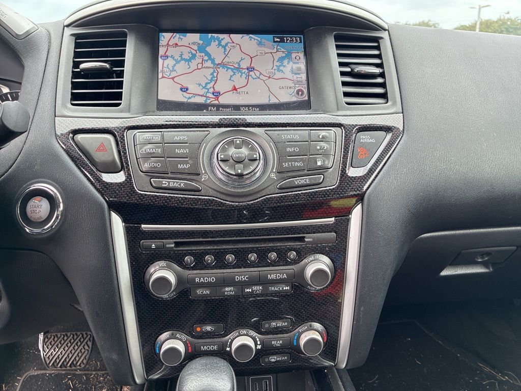 2020 Nissan Pathfinder SL photo 15