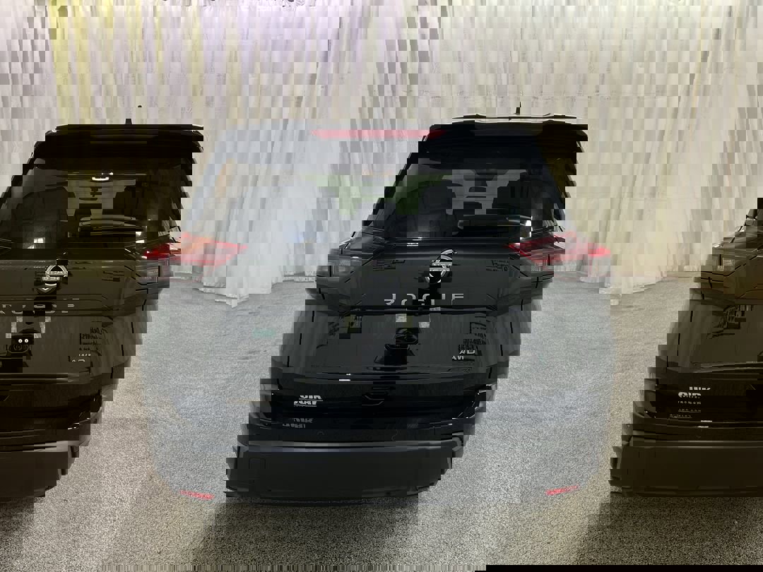 2026 Nissan Rogue S photo 4