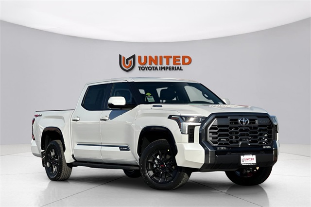 2026 Toyota Tundra Platinum's photo