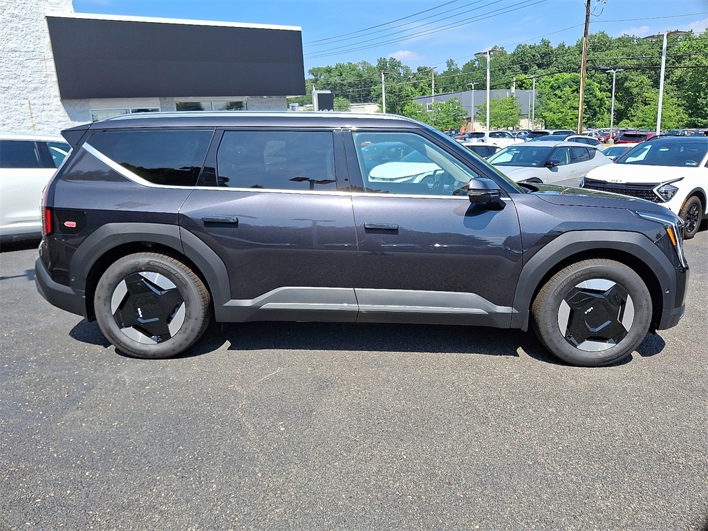 2026 Kia EV9 Wind photo 5