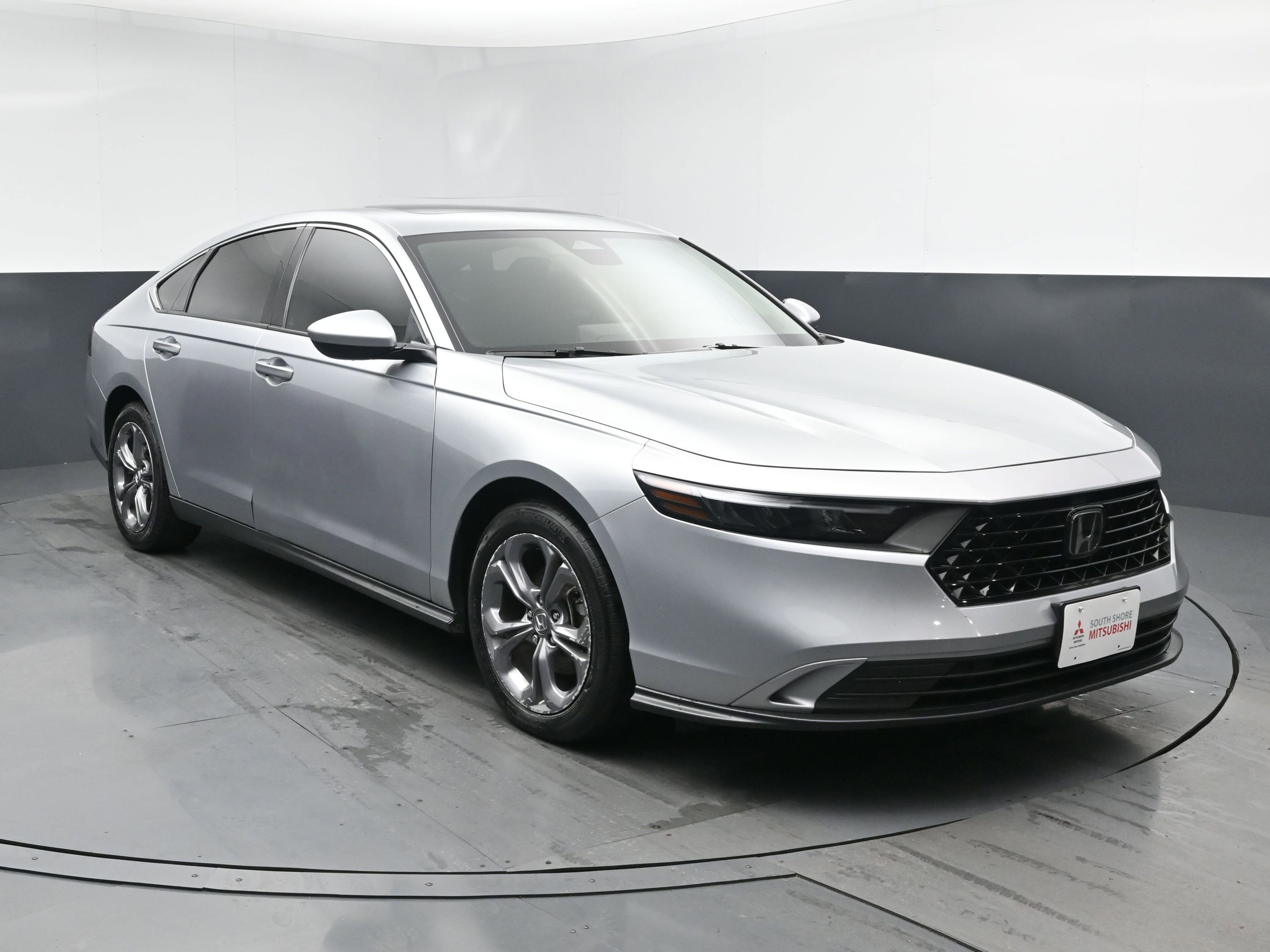 2024 Honda Accord EX photo 2