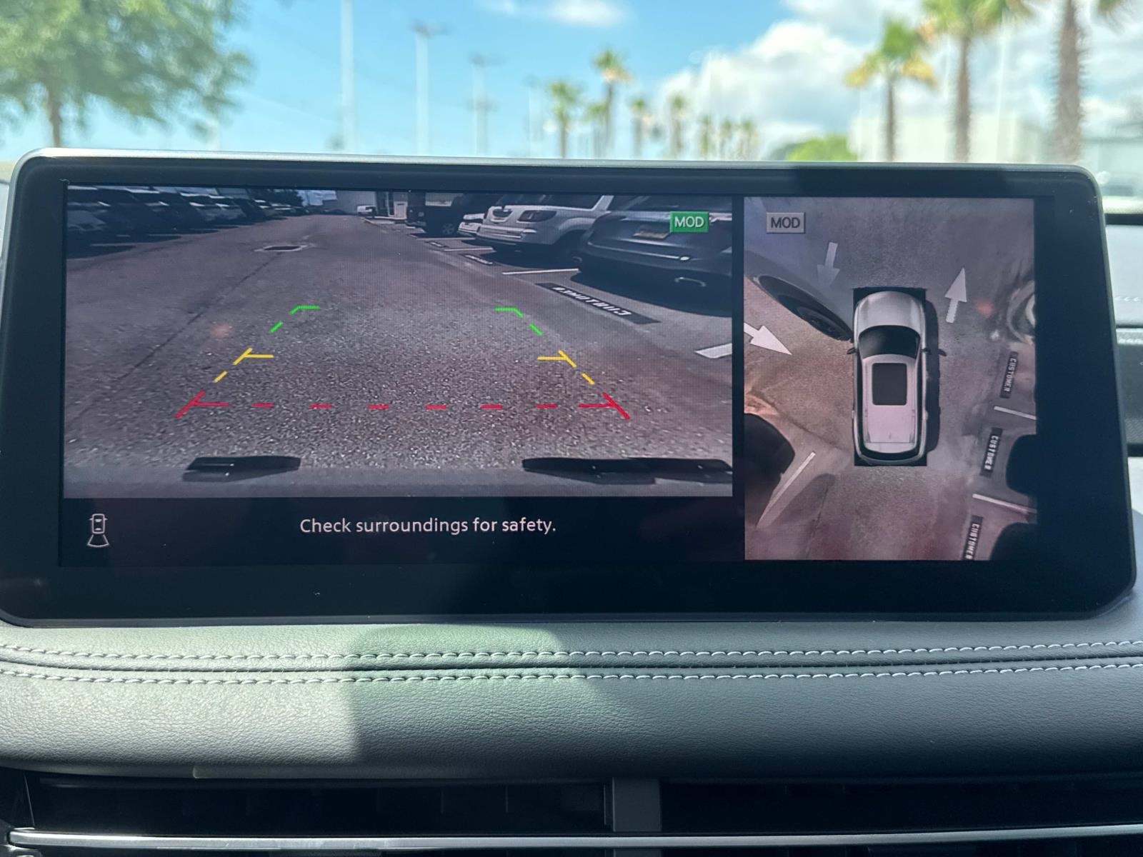 2025 Infiniti QX60 Luxe photo 18