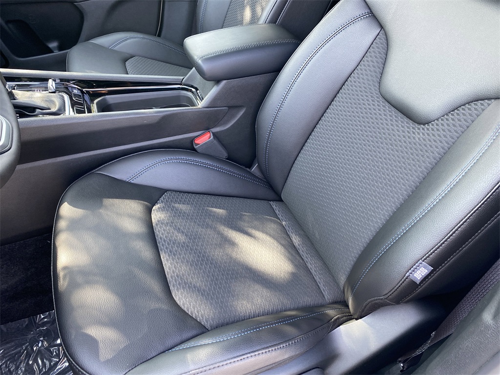 2025 Jeep Compass Latitude photo 29