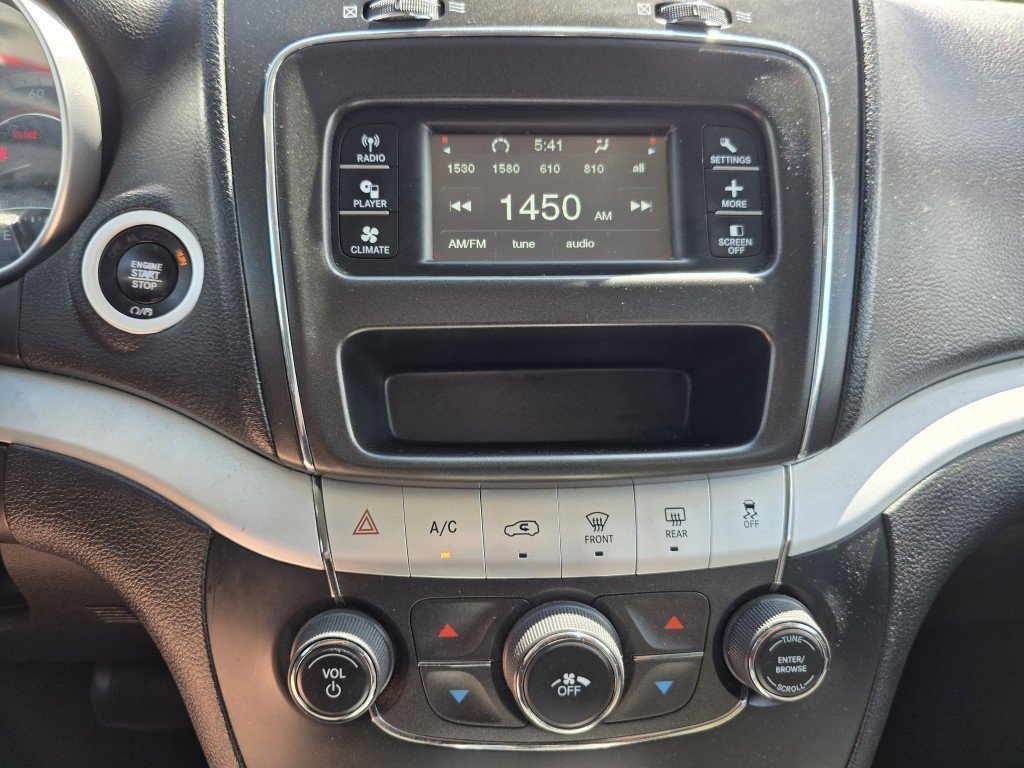 Used 2018 Dodge Journey SE with VIN 3C4PDCAB1JT294534 for sale in Bountiful, UT
