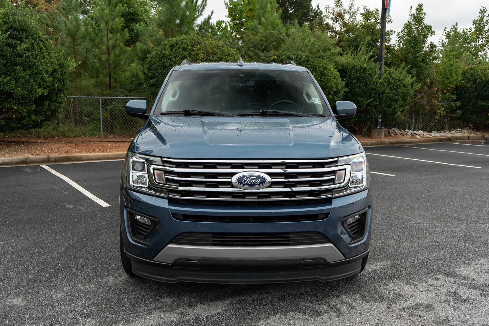 2020 Ford Expedition XLT photo 2