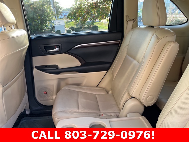 2016 Toyota Highlander Limited Platinum photo 15