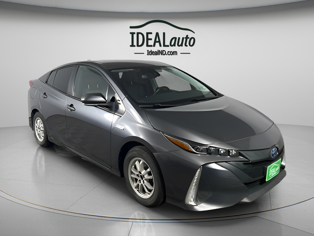 2021 Toyota Prius Prime XLE's photo