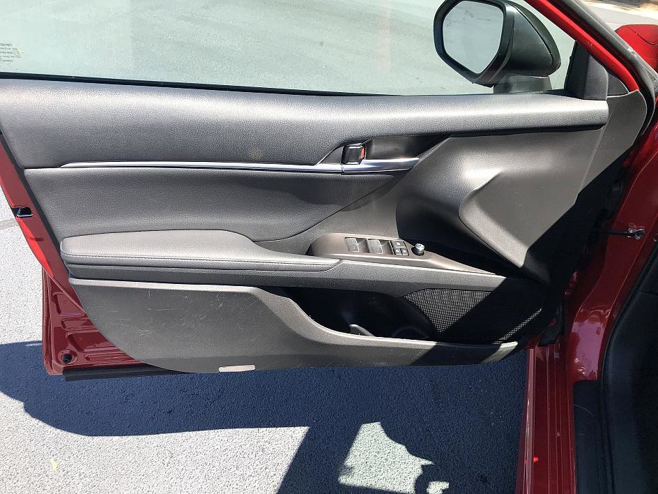 2023 Toyota Camry XSE photo 16