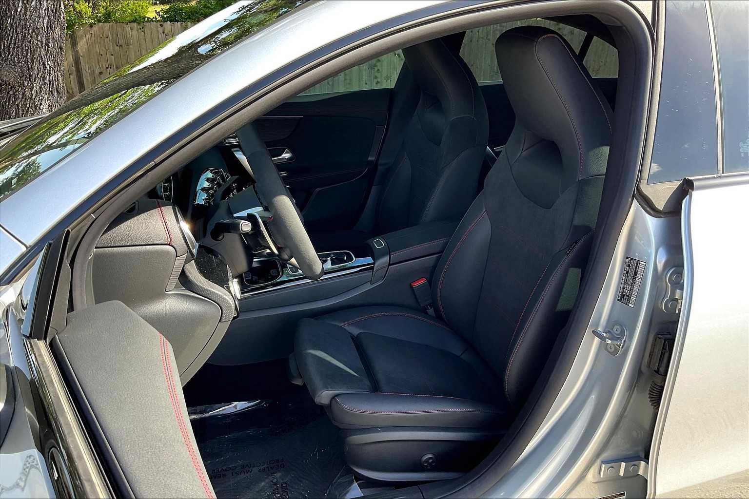 2025 Mercedes Benz CLA AMG 35 4MATIC photo 13