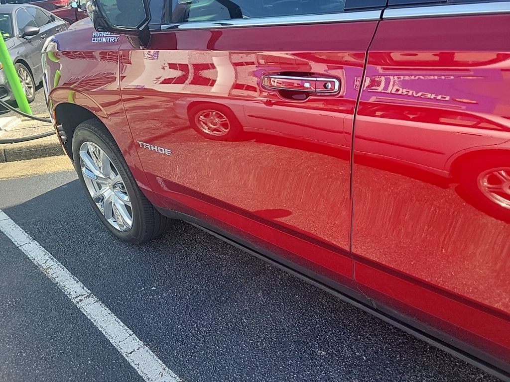 2024 Chevrolet Tahoe High Country photo 17