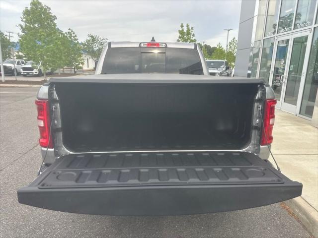 2025 Ram 1500 Big Horn photo 2